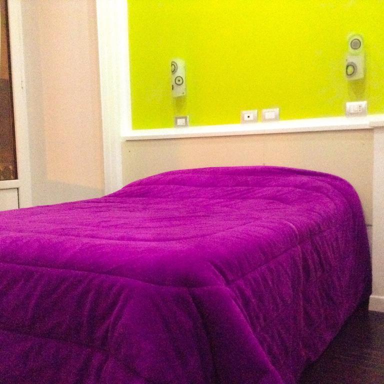 The Fresh Glamour Accommodation Napoli Bagian luar foto