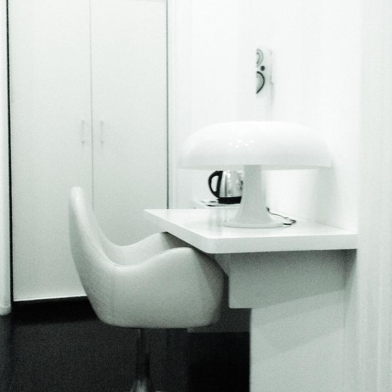 The Fresh Glamour Accommodation Napoli Bagian luar foto